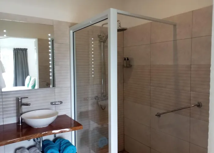 Harmony Self-catering 3* Бо-Валлон